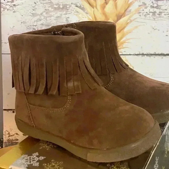 XEYES LITTLE GIRLS COGNAC FRINGE BOOTS NIB SIZE 6 - Picture 5 of 12
